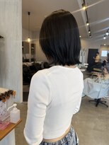 シェル 津山の手店(shel)&nbsp;くびれボブブルーブラック２０代３０代透明感レイヤー