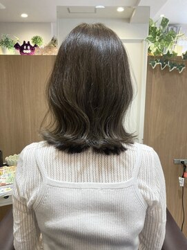 エル バイ ファースト(L by first) 【L by first】ばっさりくびれミディアム