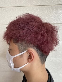 【岐阜/関】メンズからの支持も厚く、再現性の高いカットで、ON/OFFどちらもキマるスタイルをご提案！