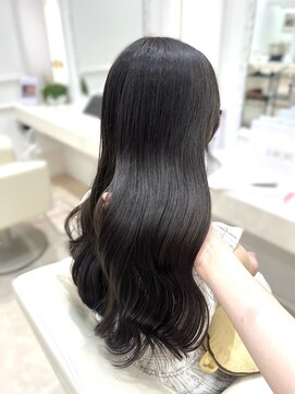 グレージュ アッシュグレージュ 暗め 前髪カット