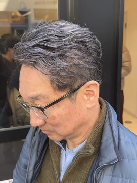 バース 梅田中崎町店(BIRTH) 50代40代白髪ぼかしシルバーメッシュバレイヤージュ