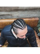 ノーム 横浜(NORM) コーンロウ ブレイズ