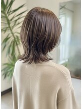 クローバー(clover)&nbsp;ハッシュカット×ミルクティーベージュ / 30代40代50代ヘア