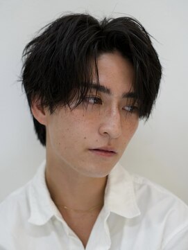 エス 新宿(es.) ニュアンスパーマ/センターパート［新宿/メンズ/men's］