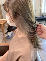 ネイヴィル オモテサンドウ(navile omotesando)&nbsp;☆インナーカラーシルバーベージュ☆20代30代40代