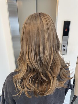 アヴァンスアンス 広島袋町店(AVANCE.ens) ベージュカラー、ダブルカラー