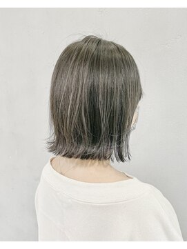 ハルキ ミナト ジャパン オオサカ(HARUKI MINATO japan OSAKA) 外ハネボブ 20代30代40代ヘア 小顔 大阪ボブ 梅田