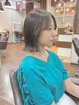 カラープロデュースバイアルバ(color produce byALBA) 外はねボブ