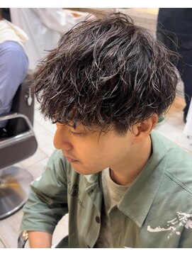 グルーマーズトウキョウ(GROOMER/S TOKYO) 波巻きハイライト