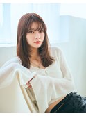 顔周りレイヤー艶髪ストレート