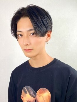 アンダーバーホワイト 札幌大通店(_WHITE)の写真/【駅近★当日OK】仕事帰りの利用OKで通いやすさもgood◎≪カット+頭皮クレンジング炭酸シャンプー¥3800≫ 