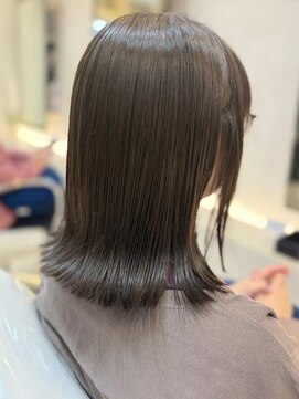 ザビー(THE B) 本八幡×外ハネ×セミロング×髪質改善トリートメント