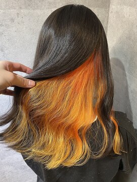 キャラ シャローネ 池袋(Chara Chalone) ライブ前などに向けて!インナーアプリコットオレンジ