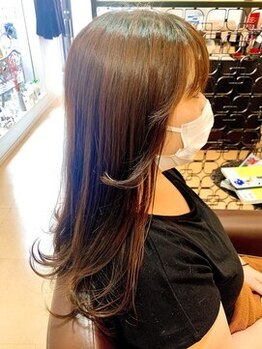 フレイム ヘア(FRAME hair)の写真/【女性staffのみ！】髪の内部まで浸透させる“ハホニコ”でダメージ補修！毛先まで潤う極上のツヤ髪に♪