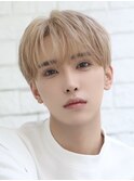 メンズ韓国ナチュラルセンターパートコンマバングショート
