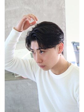 にもう メンズパーマフェザーパーマシャドウパーマセンターパート