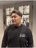 無造作アップバングスタイル