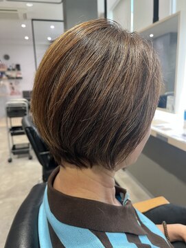 シャルムドゥグランシー(CHARME de granci.) ナチュラルショートボブ