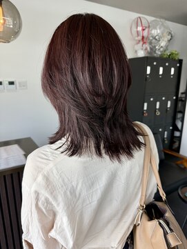 エミタス 柳通り(Emitas.) レイヤーウルフ×カシスカラー