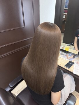 エルベ 千波店(elve) ブリーチなしダブルカラーで作るヘーゼルベージュ