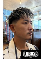 ブロスバーバーショップ(BROSBARBERSHOP)&nbsp;テーパーフェード/メッシュカラー【常滑市／理容室】