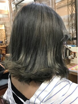 ディー エメ(D-aimer-) ＤＡＤＤＹのヘアカタ１８