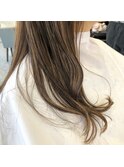 アッシュベージュ ハイライト