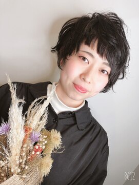 シーデン(C-den) 無造作パーマ×愛されショート×ゆるふわ×イルミナカラー