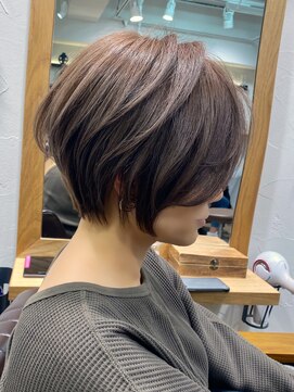 アヴァロン(AVALON) こだわり骨格補正カット◎立体感が段違い♪ひし形くびれショート