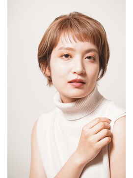 ラシェンテ エイジア 高槻(La Sente Aja) ベージュ×ローライト×コンパクトショートボブ