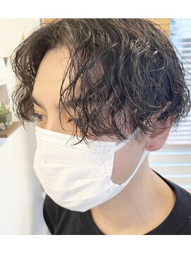 フラバー(flover) 【Miyuki】センターパート×ツイストスパイラルパーマ