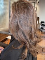 リバレッジ 広尾(Leverage)&nbsp;外国人風ベージュブラウンヘア　東田