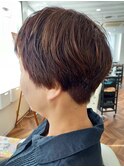 ショートヘアスタイル