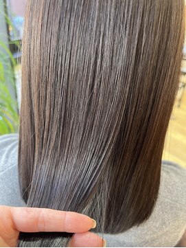 エクリ シセイドウ 麻布十番店(equri×SHISEIDO) 【麻布十番】酸熱トリートメントで1カ月間潤いキープ☆