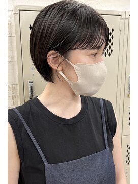 コス(kos) 大人可愛い/ココアベージュ/グレージュカラー/ボブウルフ/黒髪