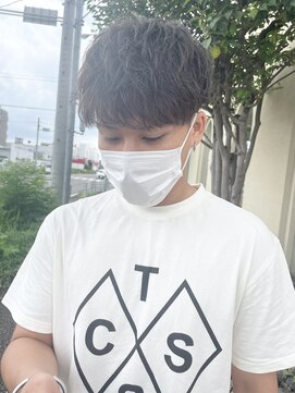 ラドンナアデッソ(LA.DONNA ADDESSO) 黒髪ツイスパ