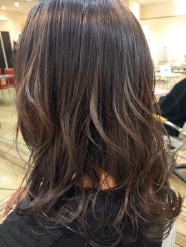 シャンプーボーイ ミディアムウェーブ