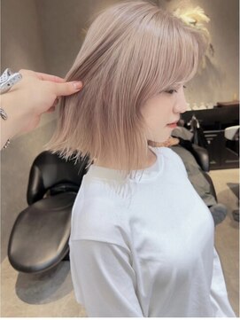 ロンドカスティーヨ 四日市(Lond castillo) 【futaba】切りっぱなしボブ/ハイトーン/ブリーチ