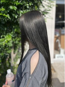 ピア(Pia)の写真/【マンツーマン施術】丁寧なカウンセリング・接客・高い技術力で、一人一人に似合うスタイルをご提案♪