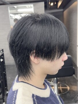 ローグ(ROGUE) 黒髪マッシュウルフ