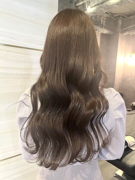 エルバイラビス 大宮(elu by lovis) 《Ami》オリーブブラウン/ワンカラー/初カラー/オリーブ/大宮