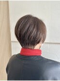 エイジング白髪ぼかしショート
