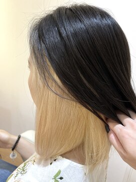 ニューヨークニューヨークマザーズ(NYNY Mothers) ボブ/インナーカラー/ホワイトベージュ/派手髪/ブリーチ