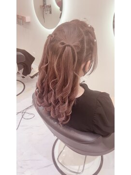 アミカちゅ×髪リボンハーフツイン