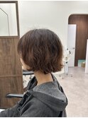 ドライな質感で作るボブパーマ