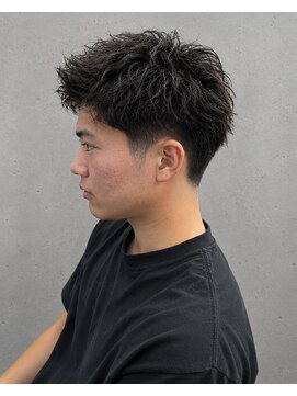 ソルネ(SOLNE) スパイキーショート　短髪　短髪パーマ　men's