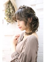 ブーミー(Bor mee)&nbsp;【Bormee】ふわふわゆるサイドアップ☆花嫁様にも♪