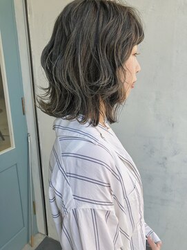 カフネ(CAFUNE) オリーブグレージュ ボブレイヤー