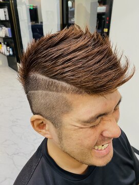 レヴィア(Revia) グレーカラー　メンズ