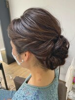 大人可愛い◎シニヨンアップスタイル